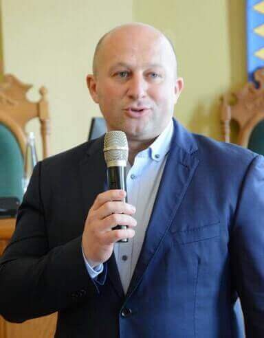 Володимир Цабак