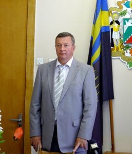 Сахарчук: звідки гроші у бідного опозиціонера? ЧАСТИНА 1