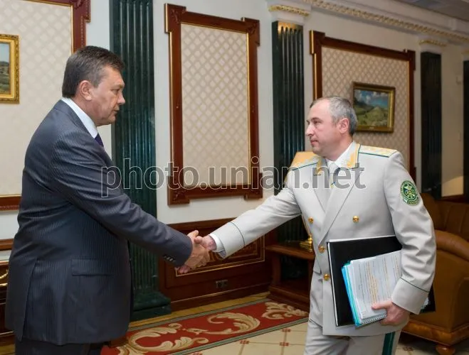 Ігор Калєтнік, митниця, Віктор Янукович
