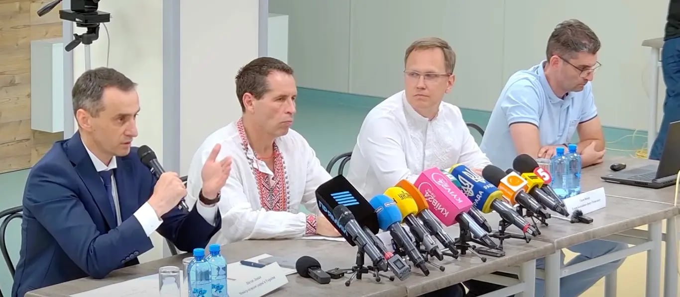 Володимир Жовнір, Євген Вембер, керівництво Охматдиту