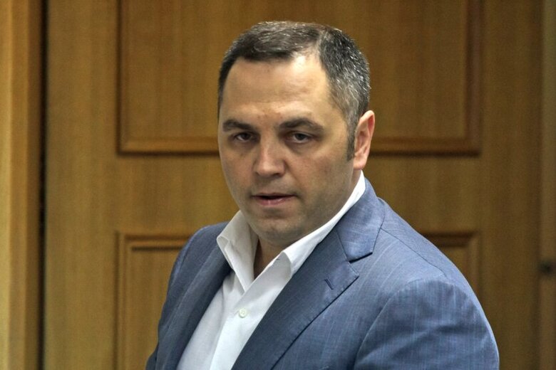 Андрій Портнов, санкції, Які регіонали не потрапили до санкцій Офісу президента?