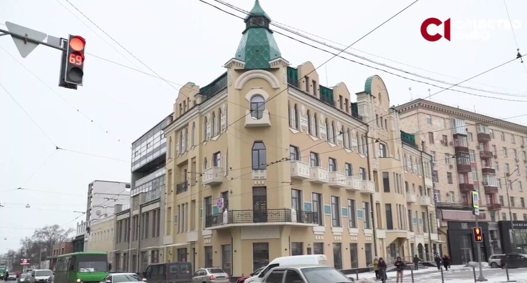 Історична будівля в центрі, у якій дружина Кернеса Оксана Гайсинська володіє офісними приміщеннями на 350 квадратів