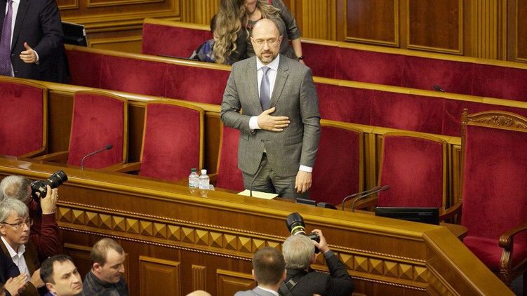 Отримував у Ахметова 300 тисяч на місяць. Хто такий Денис Шмигаль – перший галичанин, який став прем'єр-міністром України
