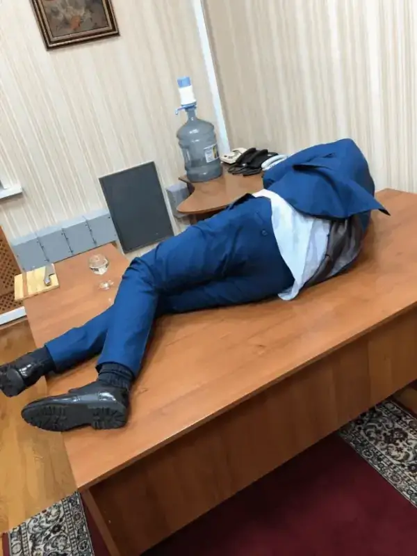 Іван Калабашкін, СБУ, полковник, бухою, обоссаний
