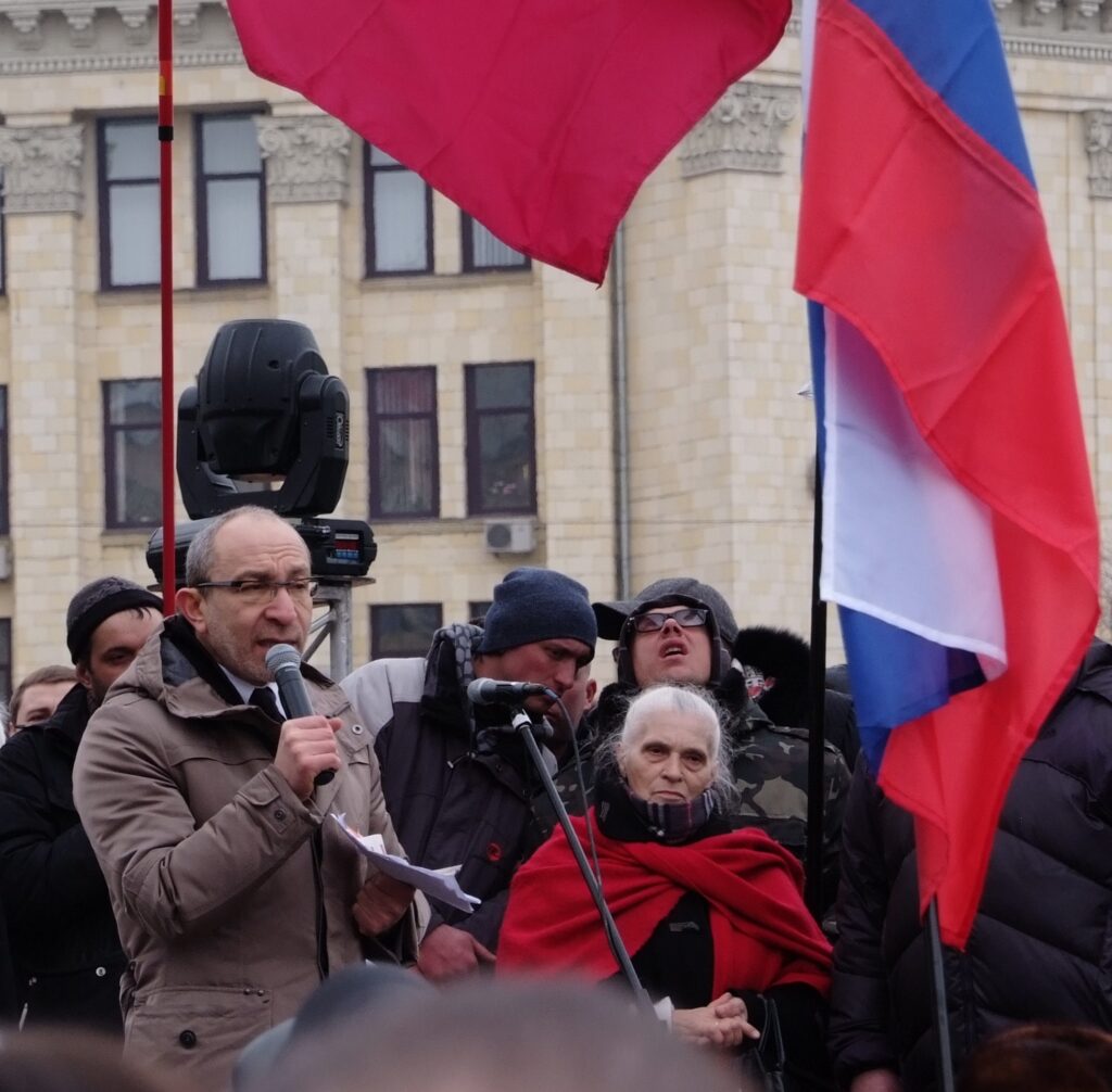 Геннадій Кернес на проросійському мітингу у 2014 році