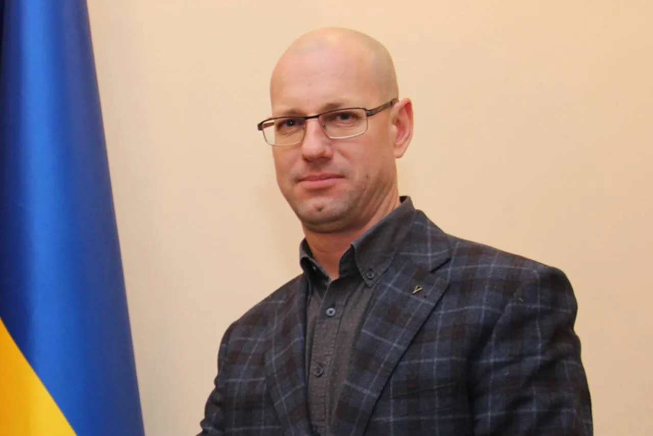Станіслав Балуєв, Держмитслужба, декларація