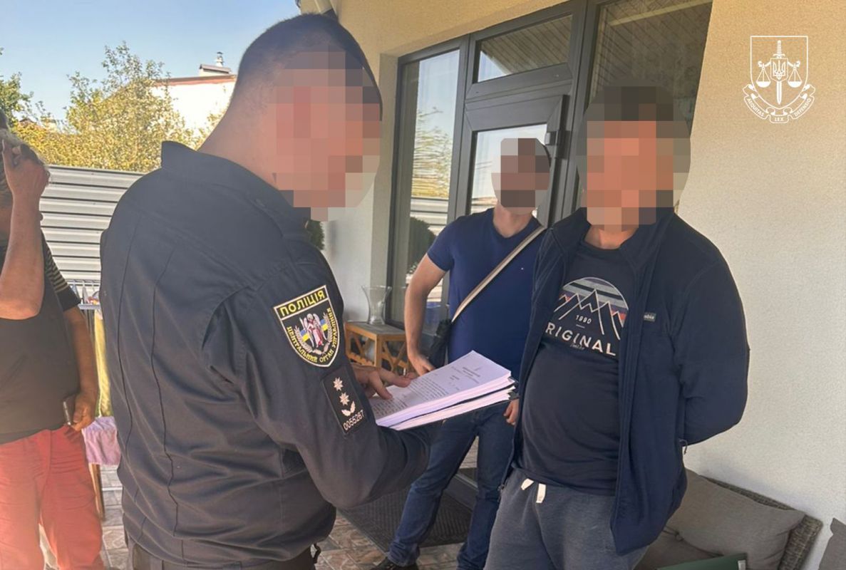 В'ячеслав Савицький, підозра