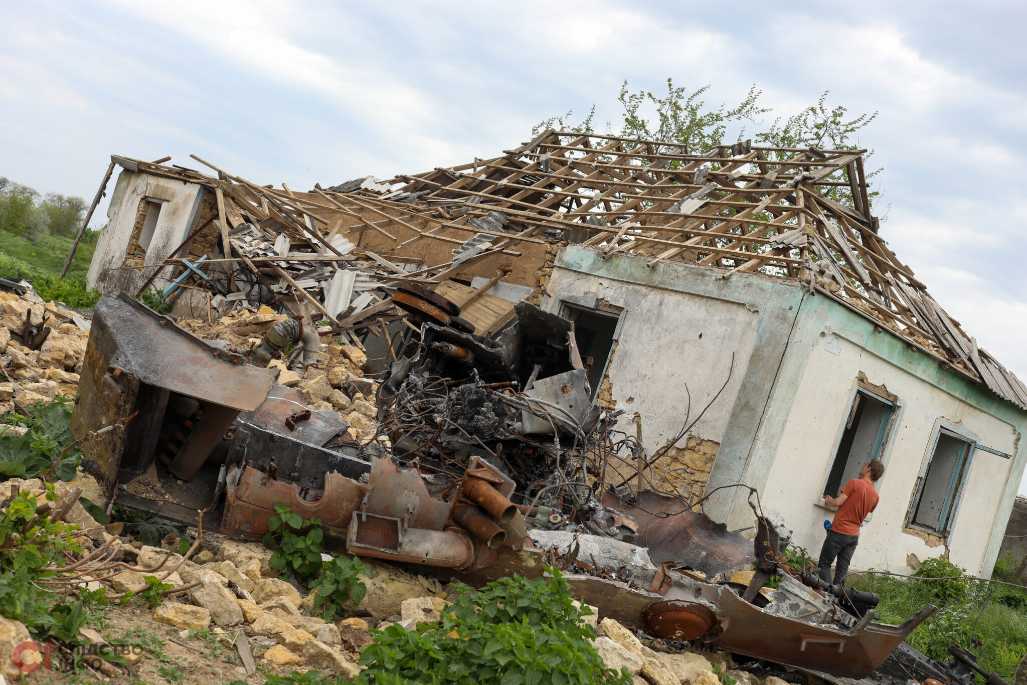 залишки російської техніки у селах Херсонської області