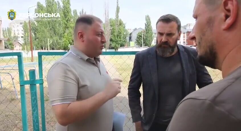 Роман Мрочко, Оксен Лісовий, Херсон