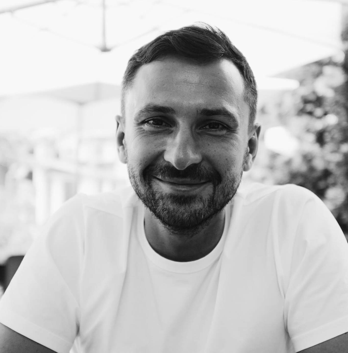 Данило Приваров