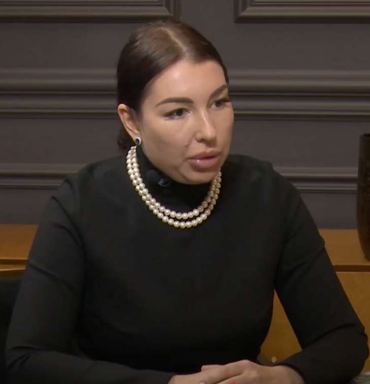 адвокат Криворучка Лариса Сеогіївна
