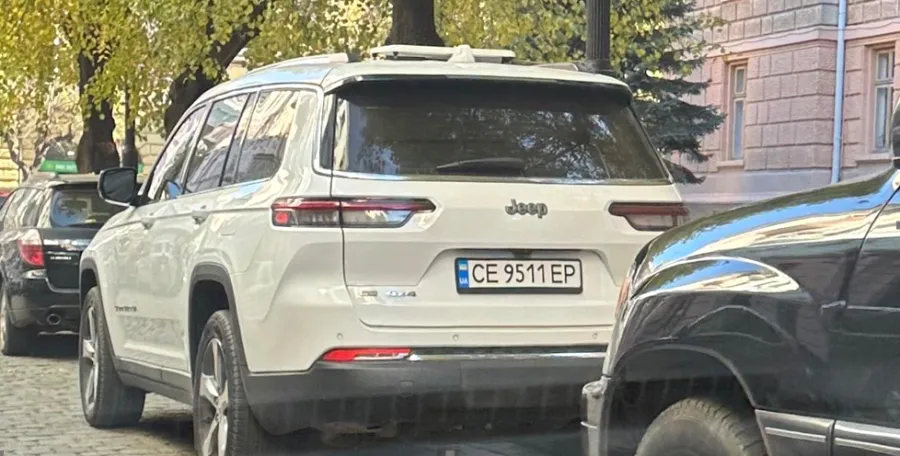 JEEP GRAND CHEROKEE, Руслан Запаранюк, Чернівці, Чернівецька ОВА, Дмитро Коризайчук