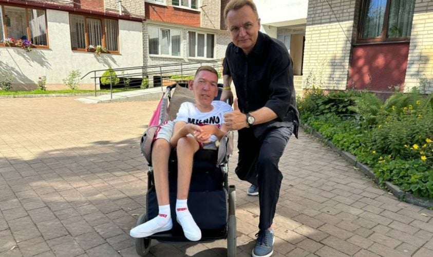 Андрій Садовий, Назарій Гусаков, ліки