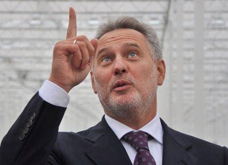 Дмитро Фірташ, Group DF, досьє, біографія, компромат, RosUkrEnergo