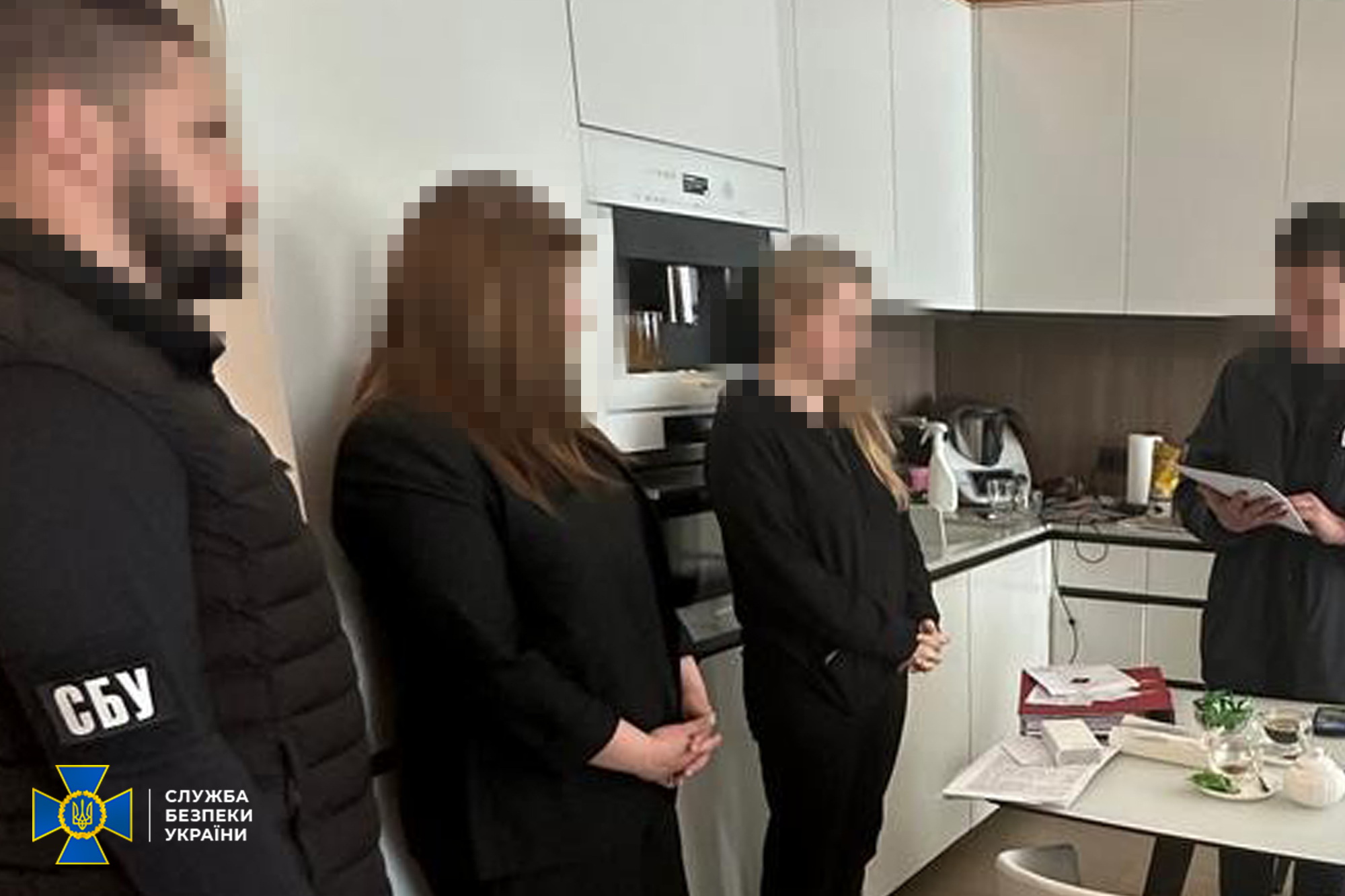 Подільський міст, СБУ, слідчі дії Будівництво Подільського мосту