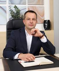 Володимир Пальчик, Маджесті