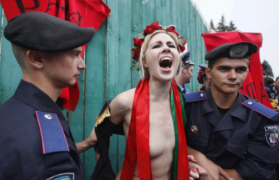 Олександра Шевченка: лідер «Femen» та подружка Нестора Шуфрича